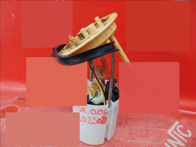 bontott SKODA OCTAVIA II Üzemanyag Szivattyú