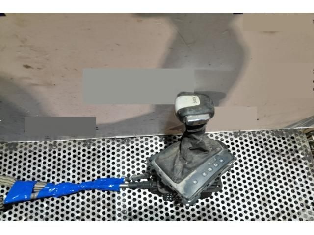 bontott SKODA OCTAVIA II Váltó Fokozatválasztó