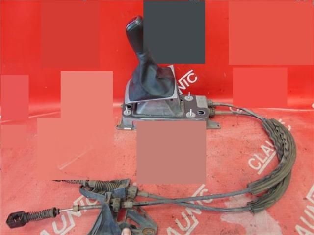 bontott SKODA OCTAVIA II Váltó Kulissza