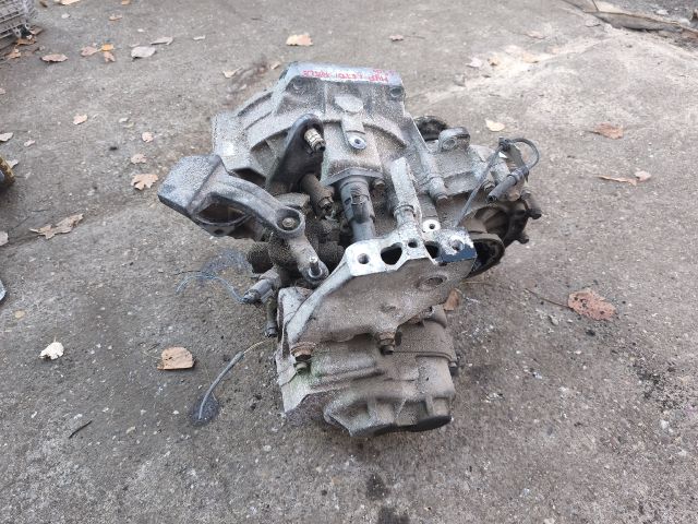 bontott SKODA OCTAVIA II Váltó (Mechanikus)