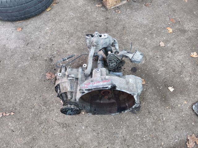 bontott SKODA OCTAVIA II Váltó (Mechanikus)