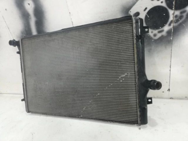 bontott SKODA OCTAVIA II Vízhűtő Radiátor (Nem klímás)