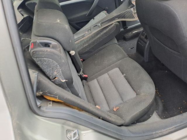 bontott SKODA OCTAVIA II Váltó Kulissza