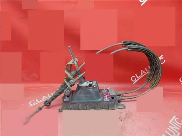 bontott SKODA OCTAVIA II Váltó Kulissza