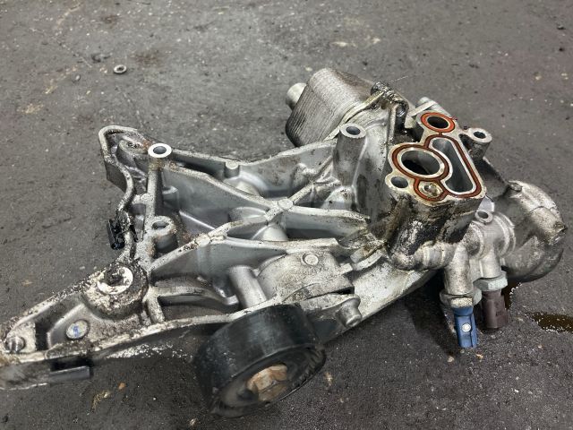 bontott SKODA OCTAVIA II Generátor Tartó Bak