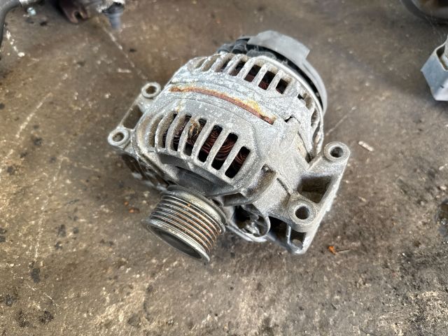 bontott SKODA OCTAVIA II Generátor