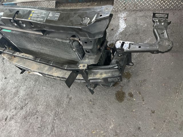 bontott SKODA OCTAVIA II Komplett Homlokfal (Részeivel)