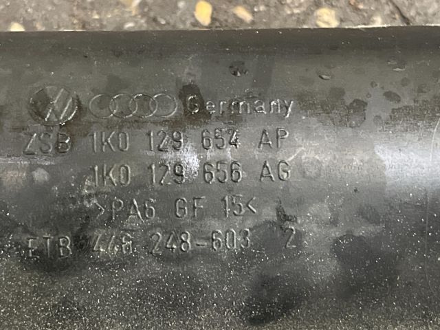 bontott SKODA OCTAVIA II Turbócső