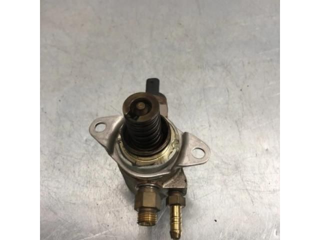 bontott SKODA OCTAVIA II Üzemanyag Szivattyú