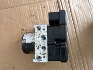 bontott SKODA OCTAVIA II ABS Kocka