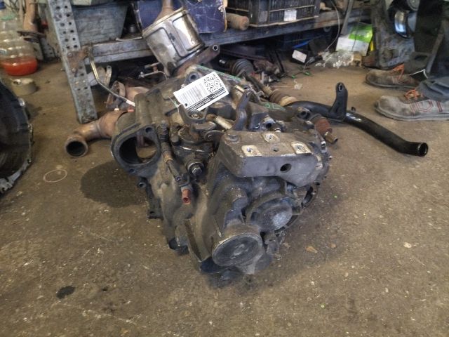 bontott SKODA OCTAVIA II Váltó (Mechanikus)