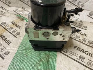 bontott SKODA OCTAVIA II ABS Kocka