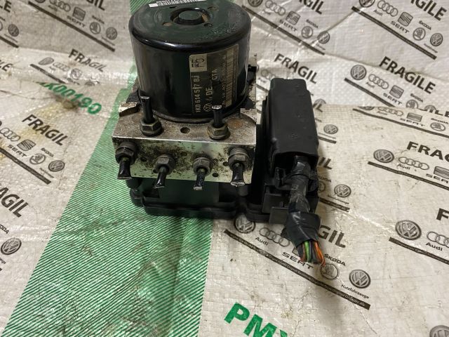 bontott SKODA OCTAVIA II ABS Kocka