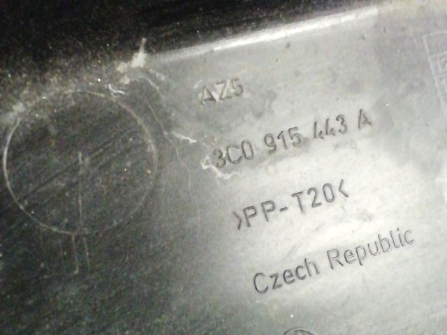 bontott SKODA OCTAVIA II Akkumulátor Fedél