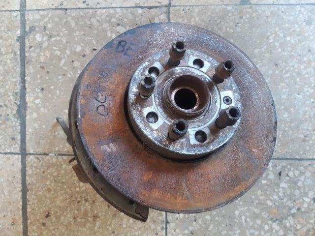 bontott SKODA OCTAVIA II Bal első Csonkállvány Kerékaggyal