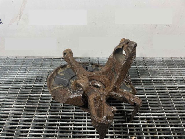 bontott SKODA OCTAVIA II Bal első Csonkállvány