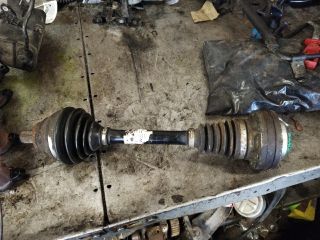 bontott SKODA OCTAVIA II Bal Féltengely