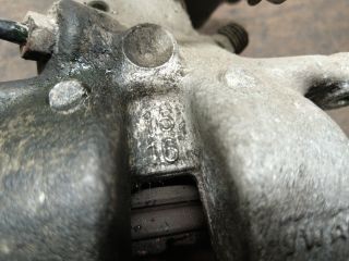 bontott SKODA OCTAVIA II Bal hátsó Féknyereg Munkahengerrel