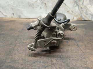 bontott SKODA OCTAVIA II Bal hátsó Féknyereg Munkahengerrel