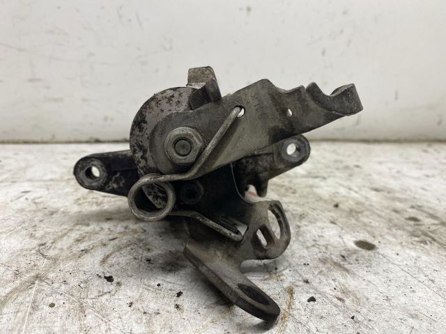 bontott SKODA OCTAVIA II Bal hátsó Féknyereg Munkahengerrel