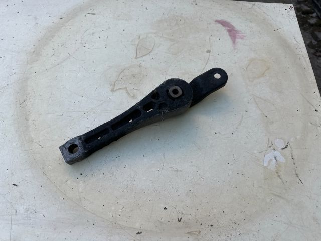 bontott SKODA OCTAVIA II Billenésgátló Bak