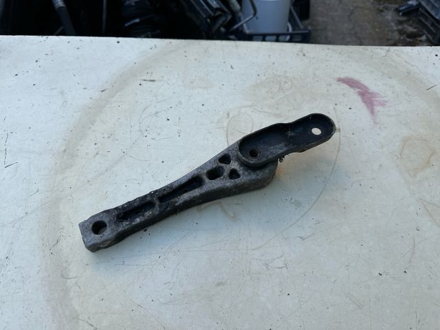 bontott SKODA OCTAVIA II Billenésgátló Bak