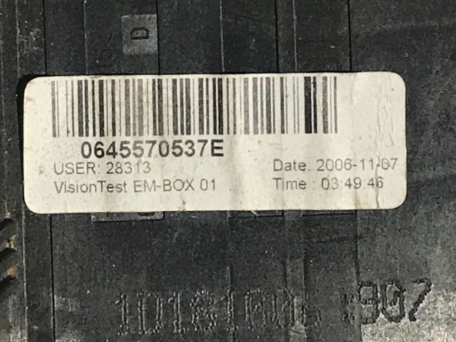 bontott SKODA OCTAVIA II Biztosítéktábla Motortér