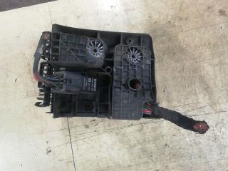 bontott SKODA OCTAVIA II Biztosítéktábla Motortér