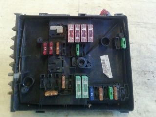 bontott SKODA OCTAVIA II Biztosítéktábla Motortér