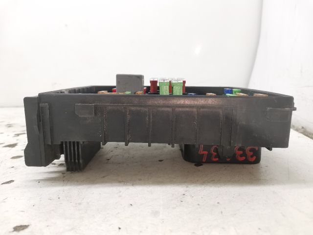 bontott SKODA OCTAVIA II Biztosítéktábla Motortér