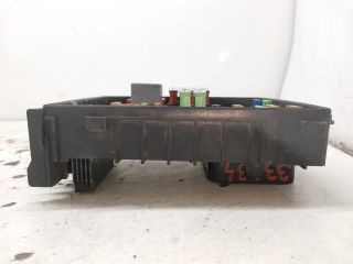 bontott SKODA OCTAVIA II Biztosítéktábla Motortér