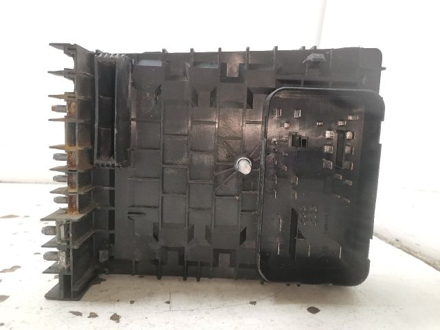 bontott SKODA OCTAVIA II Biztosítéktábla Motortér