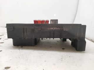 bontott SKODA OCTAVIA II Biztosítéktábla Motortér