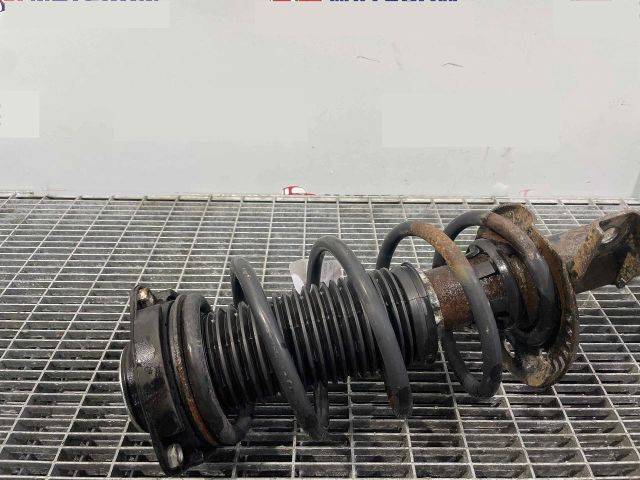 bontott SKODA OCTAVIA II Első Rugó