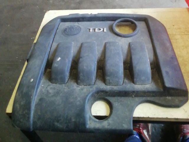 bontott SKODA OCTAVIA II Felső Motorburkolat