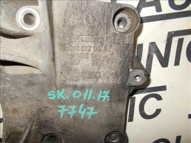 bontott SKODA OCTAVIA II Generátor Tartó Bak