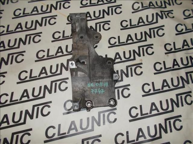 bontott SKODA OCTAVIA II Generátor Tartó Bak