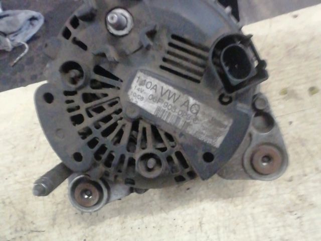 bontott SKODA OCTAVIA II Generátor