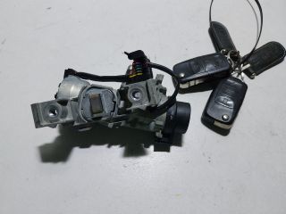 bontott SKODA OCTAVIA II Gyújtáskapcsoló Házzal