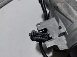 bontott SKODA OCTAVIA II Gyújtáskapcsoló Házzal