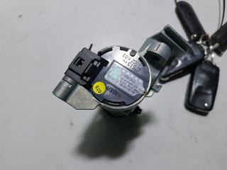 bontott SKODA OCTAVIA II Gyújtáskapcsoló Házzal