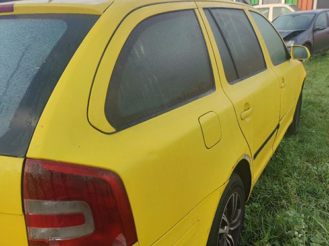 bontott SKODA OCTAVIA II Hátsó Futómű (Részeivel)
