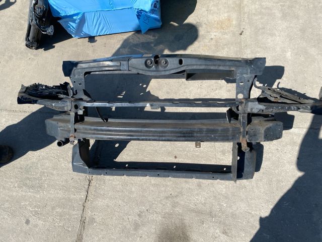 bontott SKODA OCTAVIA II Homlokfal (Üres lemez)