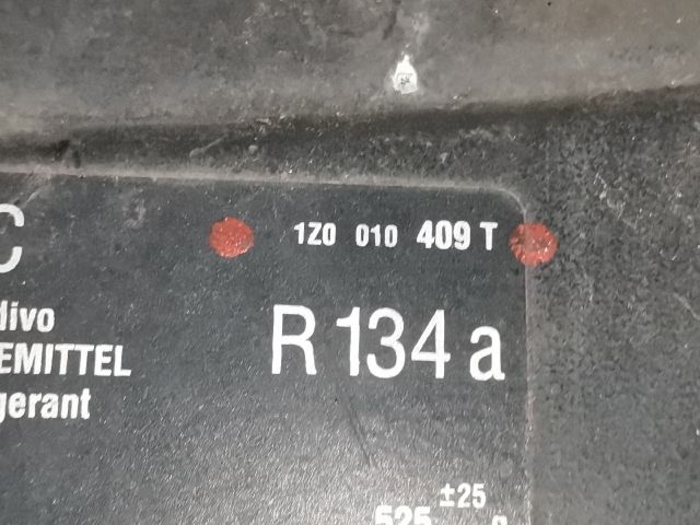 bontott SKODA OCTAVIA II Homlokfal (Üres lemez)