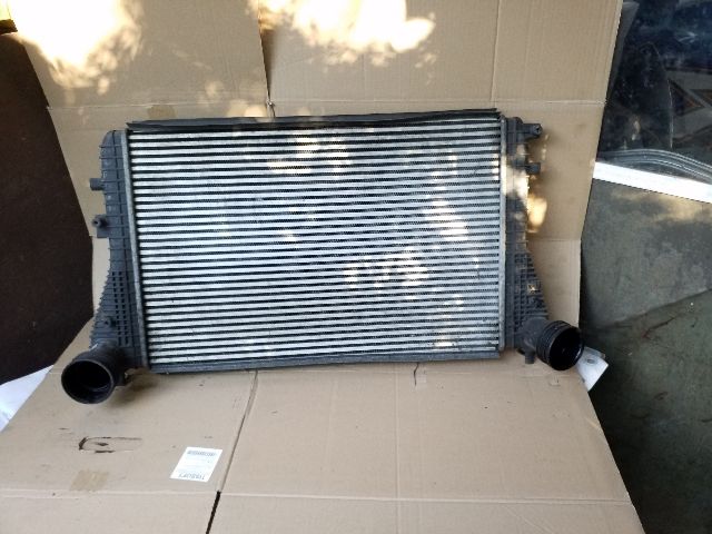 bontott SKODA OCTAVIA II Intercooler