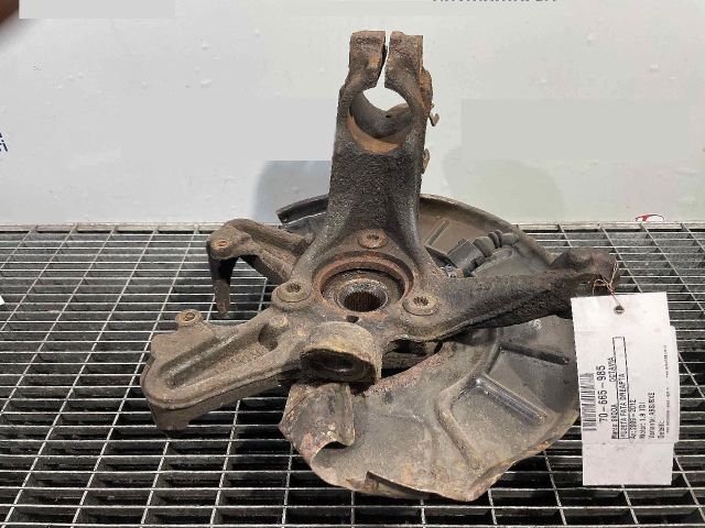 bontott SKODA OCTAVIA II Jobb első Csonkállvány