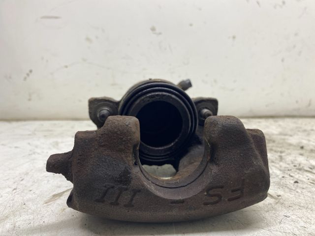 bontott SKODA OCTAVIA II Jobb első Féknyereg Munkahengerrel