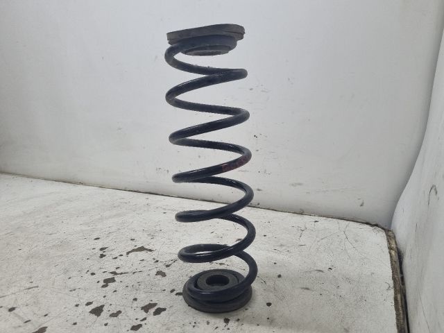 bontott SKODA OCTAVIA II Jobb hátsó Rugó