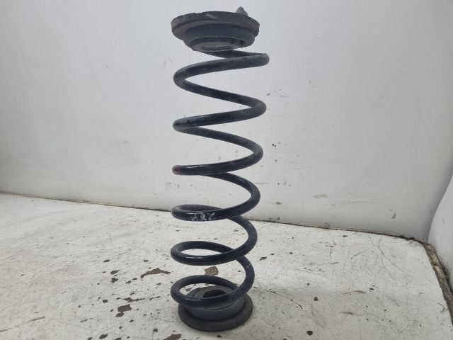 bontott SKODA OCTAVIA II Jobb hátsó Rugó