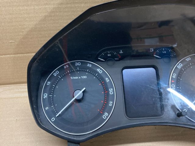 bontott SKODA OCTAVIA II Kilométeróra